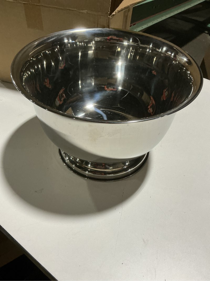 Condition photo showing Good Condition for Ice Bucket for Parties Stainless Steel 8L Beverage Tub Large Capacity Champagne Bucket Drink Tub Insulated Punch Bowl Drink Chiller Silver