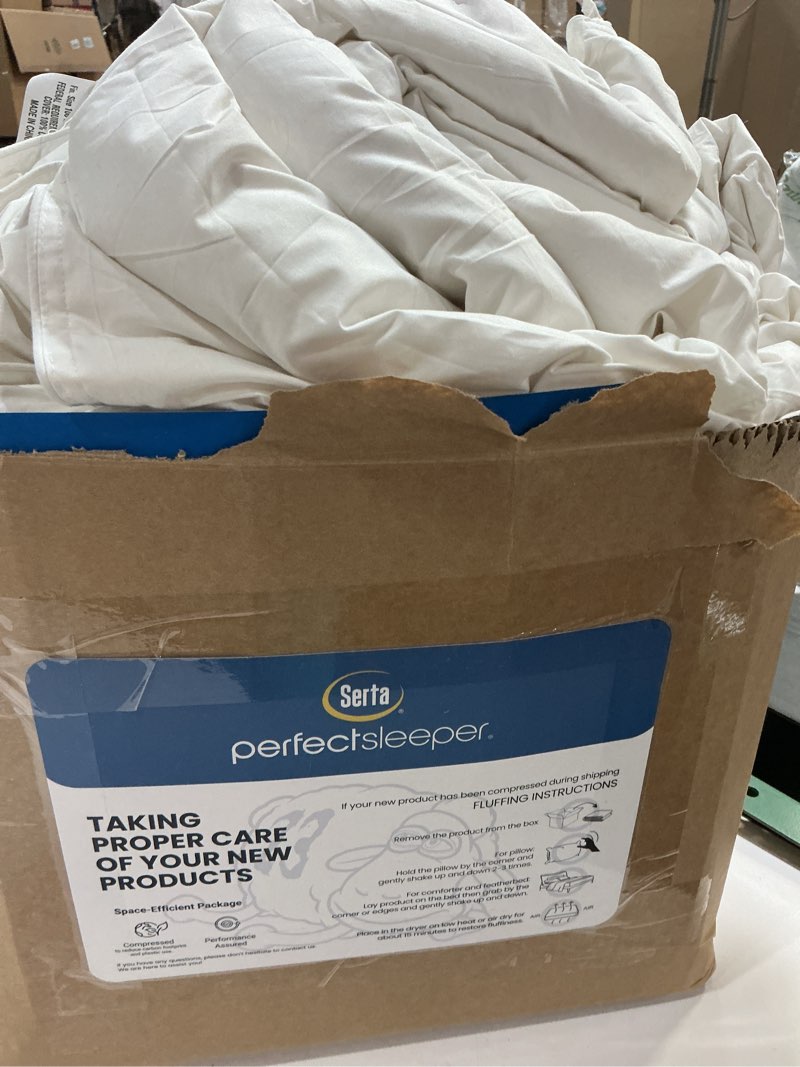 Condition photo showing As Is for Serta 233 Thread Count White Feather Goose Down Fiber Extra Warmth Comforter, King (B082YKM8CS)