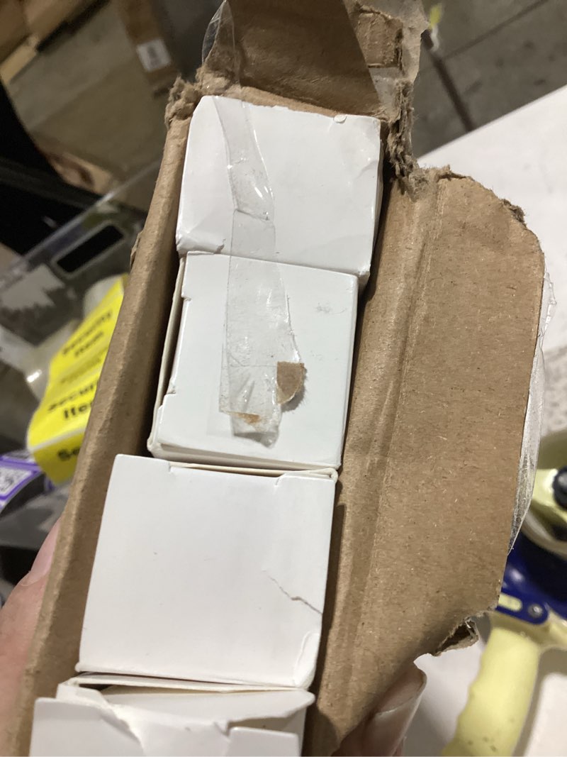 Condition photo showing Good Condition for jesled 2ft t8 led tube light, 10w(24w equiv.), 5000k daylight, 1120lm, 24 inch type a+b led bulb, plug & play or ballast bypass, double-ended, f17t8 fluorescent replacement, clear, 4 pack, etl 2ft-4pack