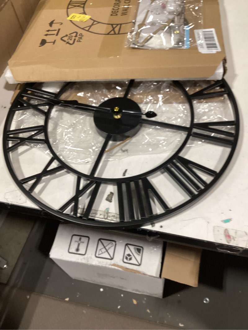 Condition photo showing Good Condition for leike 16" large wall clocks battery operated, round modern silent non-ticking black metal wall clock for living room decor, bedroom kitchen (40cm diameter, black roman number) 16 inch black-roman number