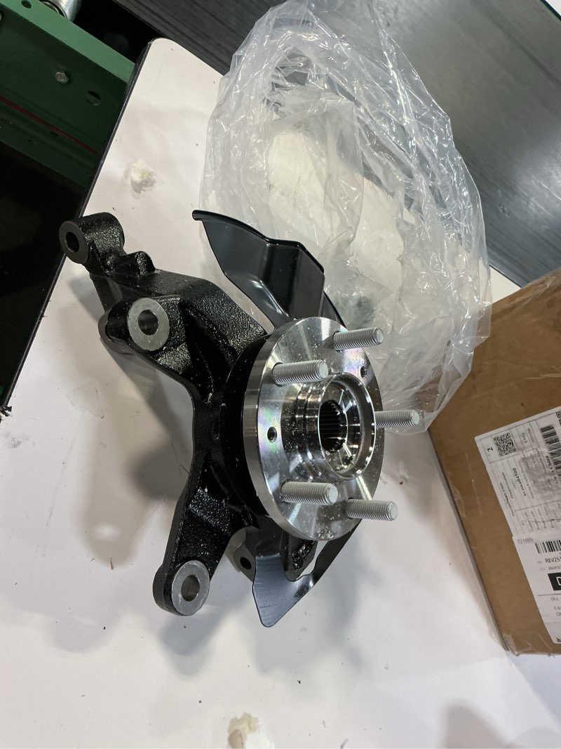 Condition photo showing Good Condition for trq front right steering knuckle assembly compatible with 2011-2013 hyundai sonata ( similar