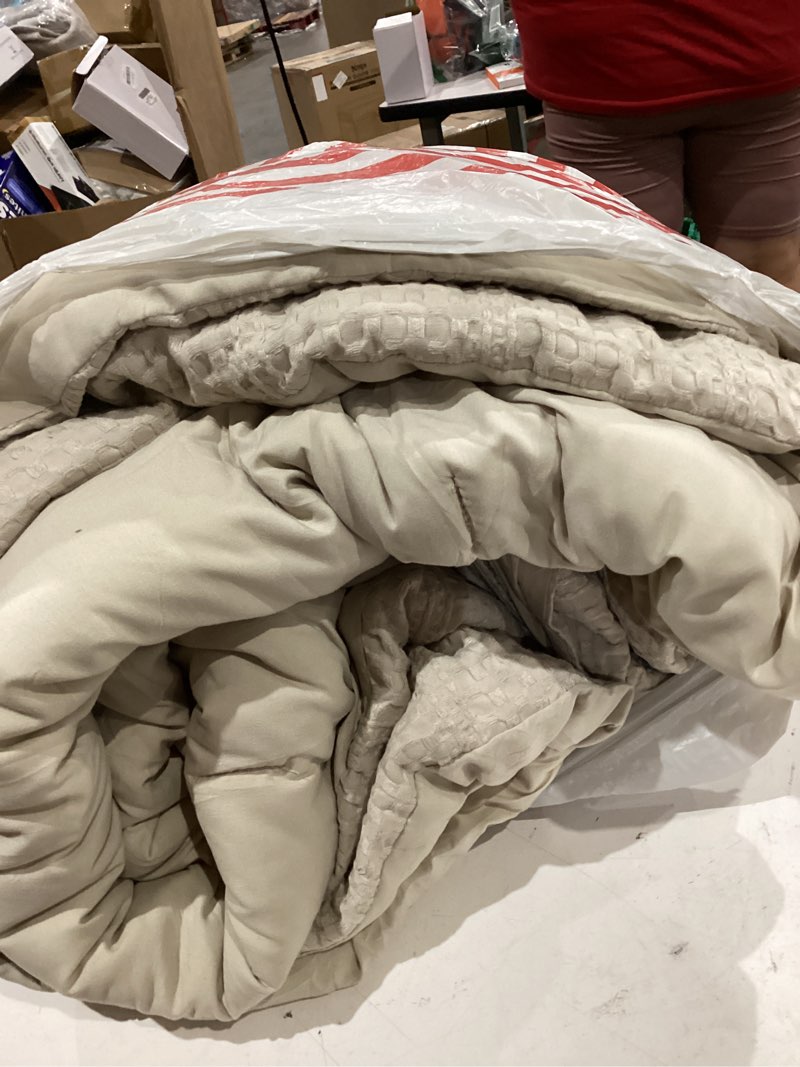 Condition photo showing Good Condition for phf soft waffle comforter set king size- comfy breathable waffle weave comforter with 2 pillow shams, 3 pieces less snagging lightweight textured bedding set for all season, natural/linen natural/linen king
