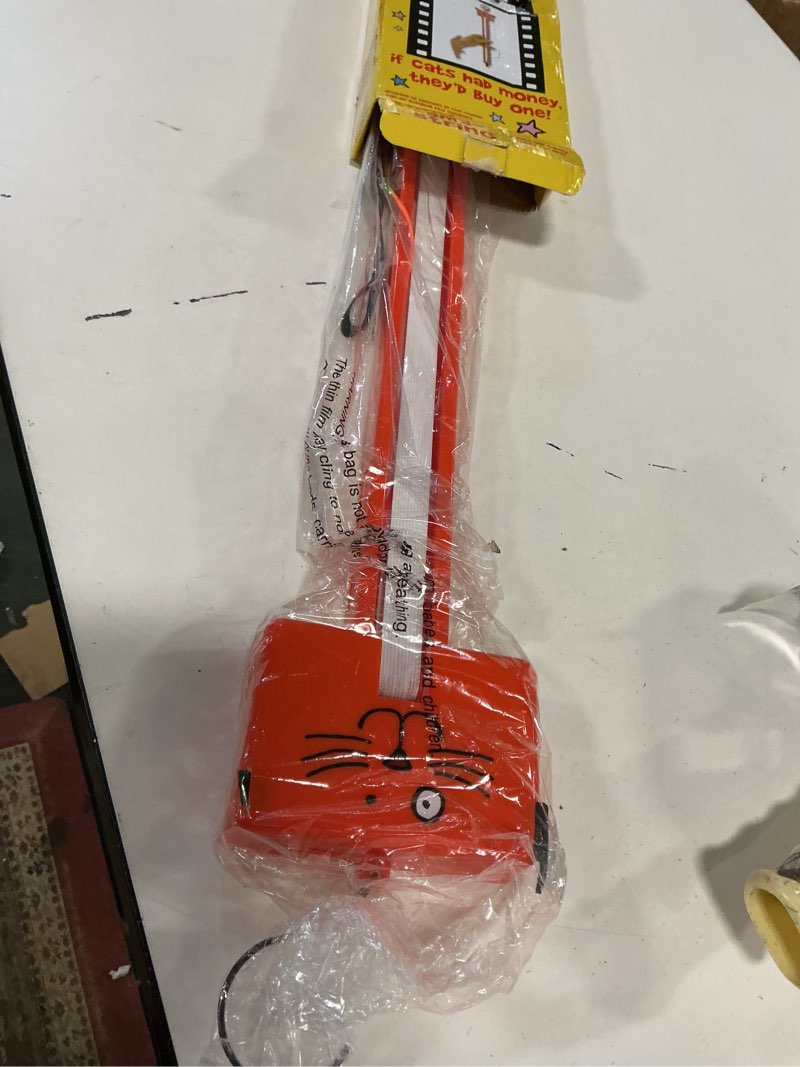 Condition photo showing Good Condition for MOODY PET Fling-AMA-String Cat Toy