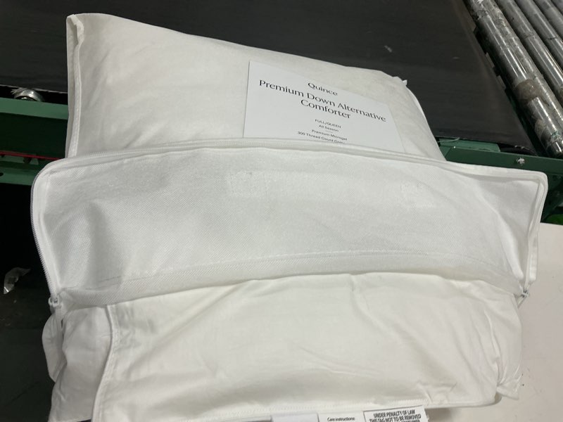 Condition photo showing As Is for quince premium down alternative duvet full queen white 