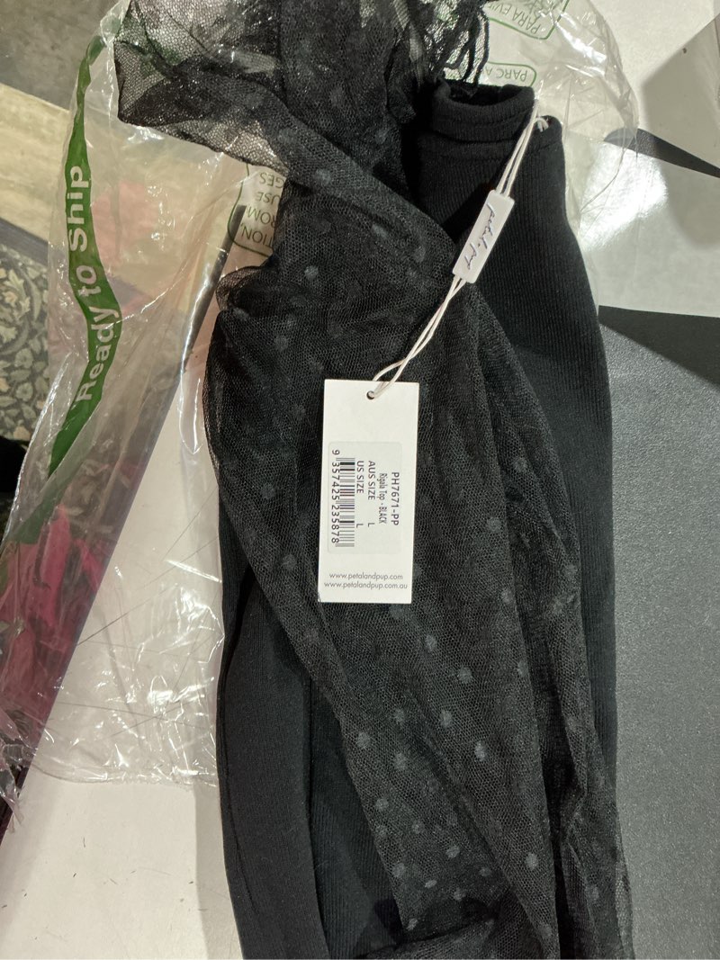 Condition photo showing Good Condition for petal & pup women's rigala top large black