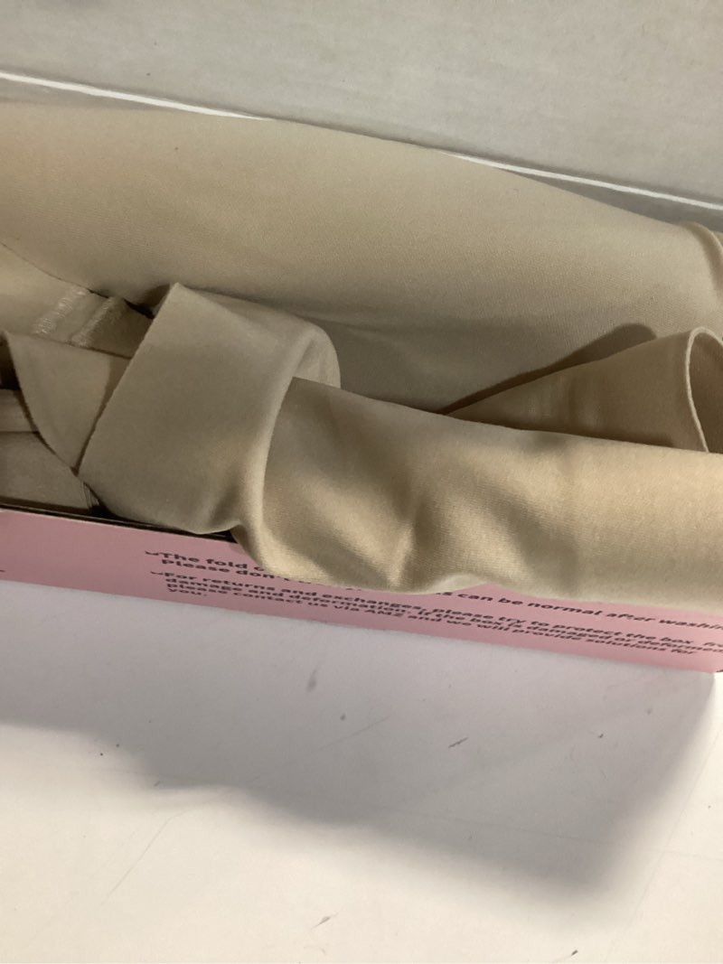 Condition photo showing New/Like New for posefree womens seamless wireless supportive bra push up comfort soft no underwire full coverage t-shirt bra nude large