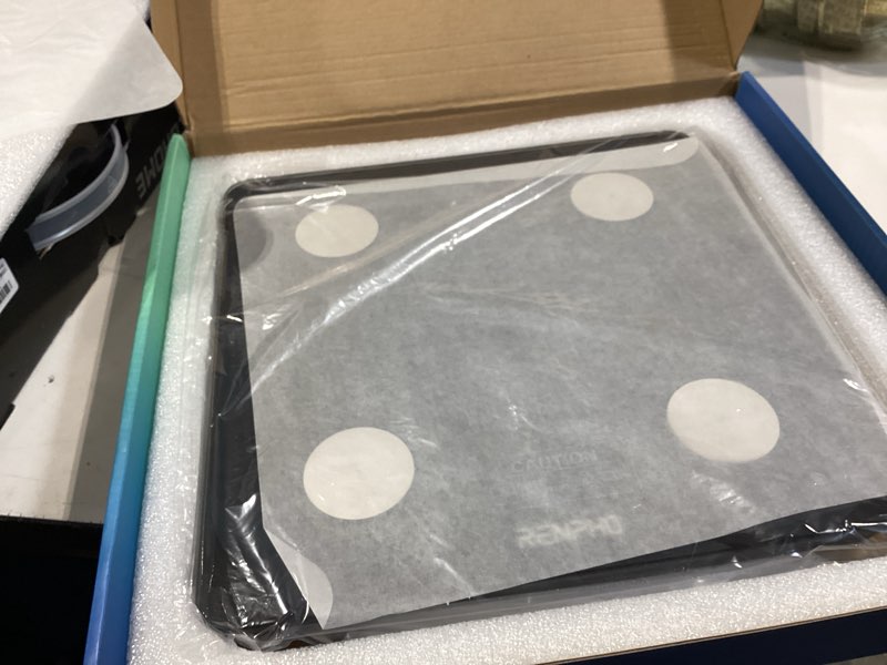 Condition photo showing Good Condition for renpho scale with bmi, body fat, muscle mass, smart scale for body weight, wi-fi & bluetooth body composition scale, rechargeable, elis evo