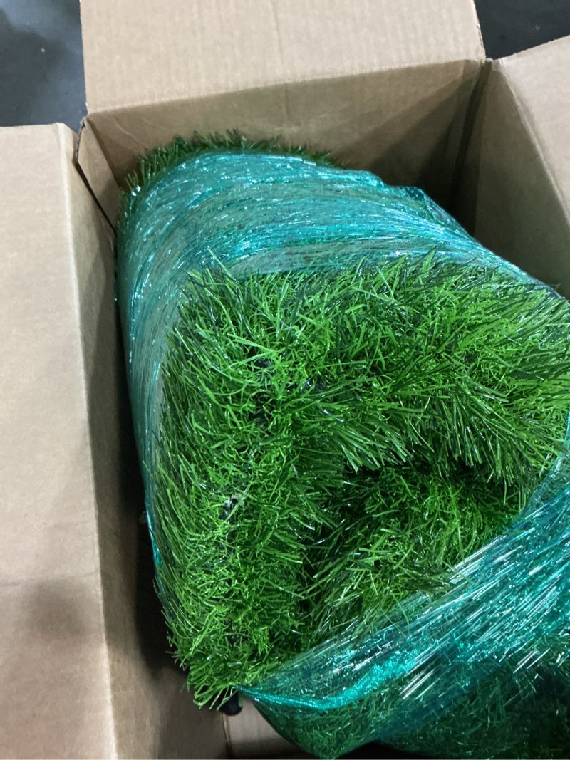 Condition photo showing Good Condition for LOOBANI Synthetic Artificial Turf Roll, Artificial Grass for Dog Potty with Drainage Holes, Fake Grass Rug for Garden Landscape Balcony Patio Backyard Decoration, 4 Feet x 6 Feet