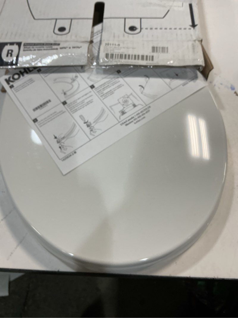 Condition photo showing Good Condition for KOHLER 20111-0 Brevia, Slow Close Toilet Seat, Round Toilet Seat, Grip-Tight Bumpers Quick-Attach Hardware, White White Round Quiet-Close