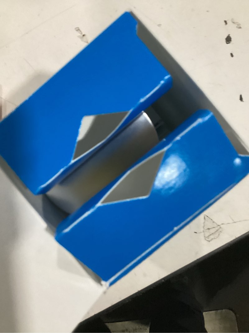 Condition photo showing Good Condition for Neutrogena Hydro Boost City Shield Water Gel Face Moisturizer with Broad Spectrum SPF 25, Hydrating Facial Sunscreen with Hyaluronic Acid, Oil-Free and Non-Comedogenic Face Lotion, 1.7 oz