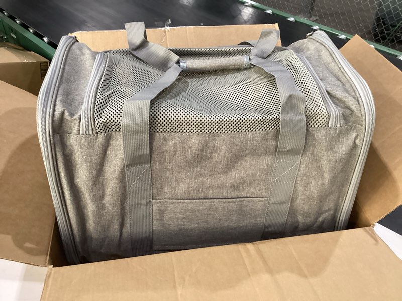 Condition photo showing New/Like New for soft-sided cat/dog/pet carrier, collapsible pets travel carriers for big cats/small dogs with shoulder strap & removable mat, mesh puppy carry bag, up to 16 lbs, tsa airline approved(gray) gray 17"l x 11"w x 11"h