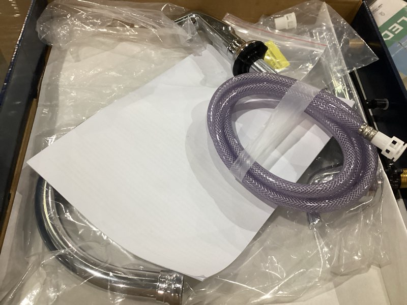 https://lotting-media.assets.bidfta.com/lotting_c8be5546-2ac4-4967-95c5-2cf9c7058a31