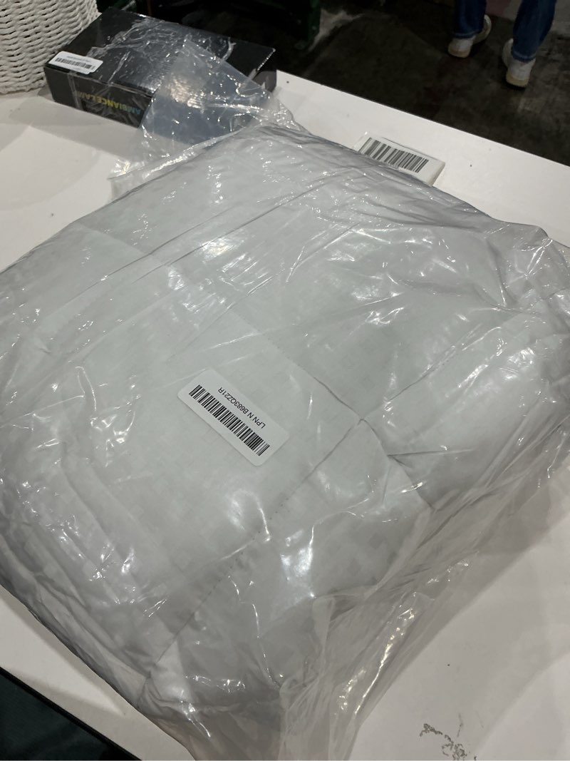 Condition photo showing Good Condition for easeland queen size mattress pad pillow top mattress cover quilted fitted mattress protector cotton top stretches up 8-21" deep pocket cooling mattress topper (60x80 inch, white) white queen