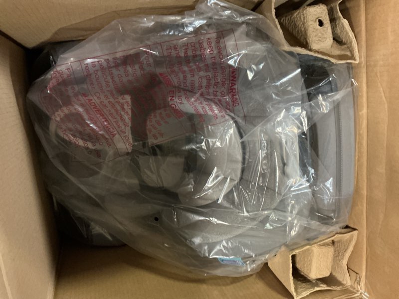 Condition photo showing Good Condition for Graco 4Ever DLX 4-in-1 Car Seat, Charlie | Infant to Toddler Car Seat, with 10 Years of Use | Rear-Facing, Forward-Facing and Booster Modes | Safe, Comfortable and Convenient