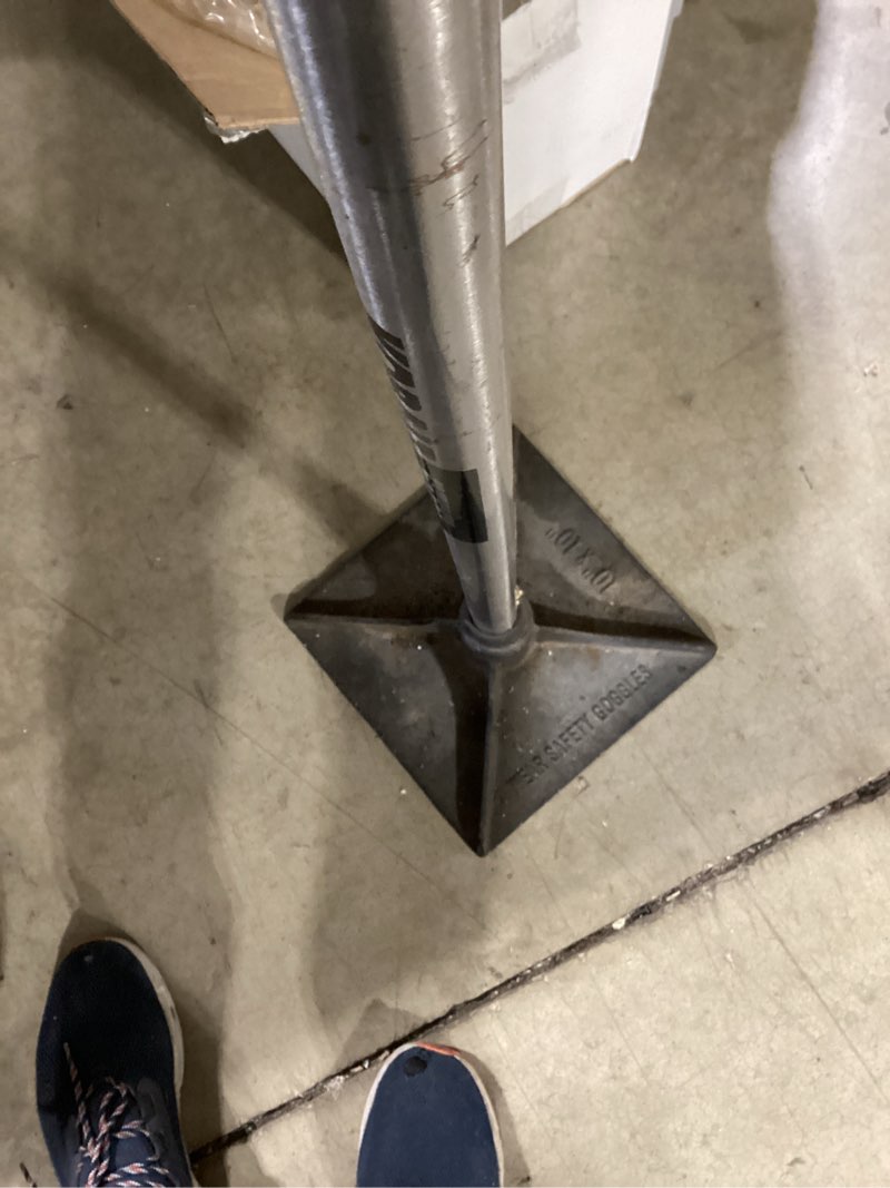 Condition photo showing Good Condition for kobalt 10-in x 10-in tampers