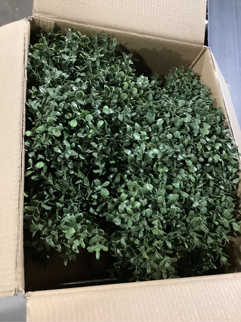 Condition photo showing Good Condition for QIANYUN Artificial Boxwood Ball Bush- Faux Boxwood Decorative Balls for Backyard, Balcony,Garden, Wedding and Home Décor (2, 22inch)