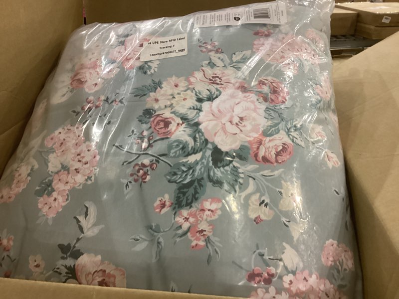 Laura Ashley - Comforter Set, Luxurious Bedding with Matching Shams, Soft & Serene Room Essentials (