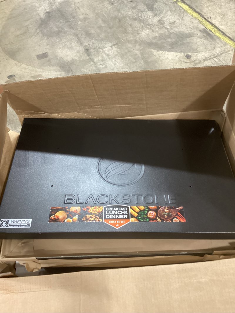 blackstone 28" original griddle with hard cover 2 -burner liquid propane flat top grill