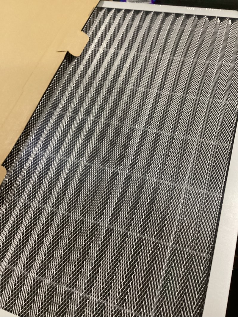 Condition photo showing Good Condition for 20x25x1 Electrostatic Air Filter, Washable & Reusable Aluminum AC/HVAC Furnace Filter, MERV 8, Lasts a Lifetime, Healthier Home or Office(Actual Size: 19.75"x24.65"x0.86") 20" x 25" x 1"