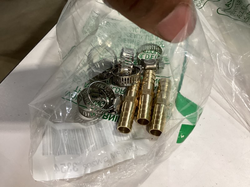 Condition photo showing Good Condition for da by 3 pcs 3/8"(10mm) barb splicer mender hose brass barb fitting with 6 pcs stainless steel pipe clamps for water/fuel/air 3/8"(10mm) barb splicer 3