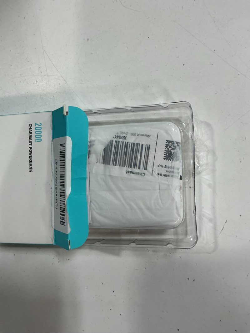 Condition photo showing Good Condition for charmast power bank 20000mah 20w fast charging portable charger built in cables