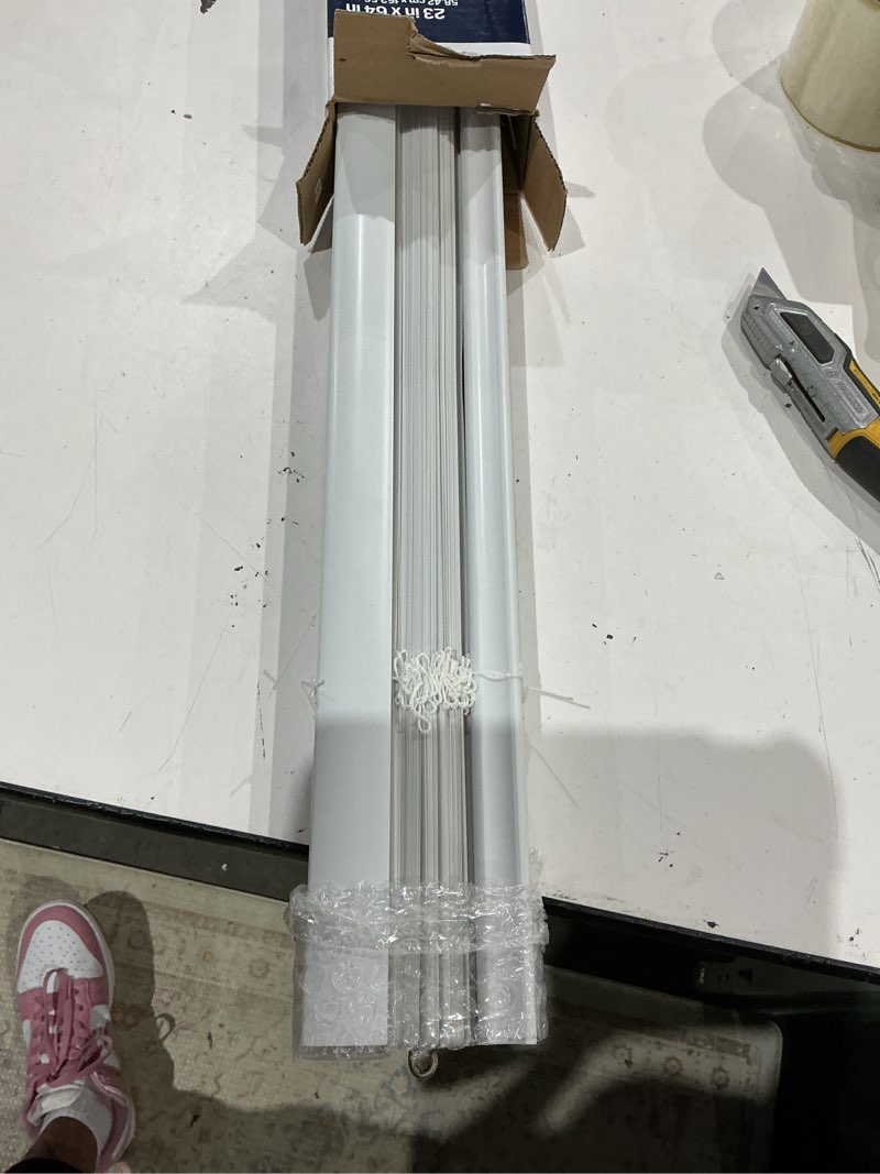 Condition photo showing Good Condition for project source light filtering 1-in slat width 23-in x 64-in cordless white vinyl light filtering mini-blinds