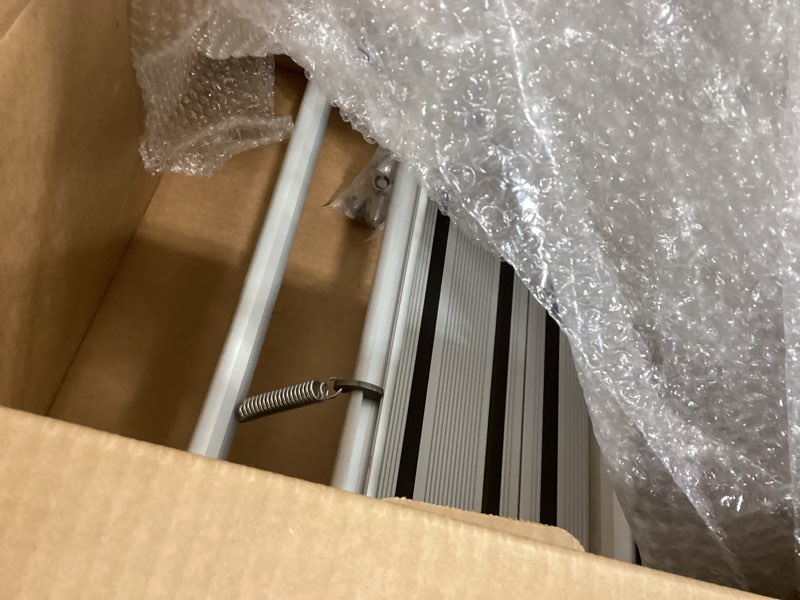 Condition photo showing Good Condition for Manual RV Step Single Ladder Step Telescopic Folding RV Entry Stair Replacement for RV Camper Van Motorhome Travel Trailer
