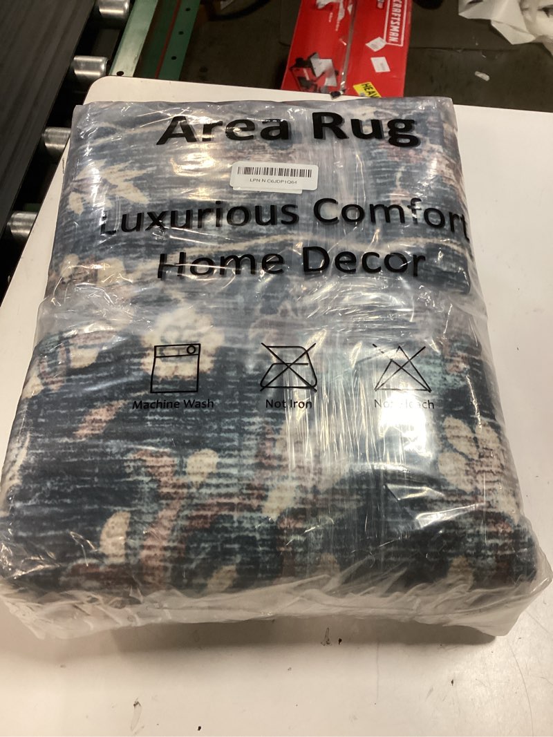 Condition photo showing New/Like New for 6x9 vintage washable area rug for living room,low pile non slip carpet non-shedding area rug soft indoor stain resistant rug floral print mat for bedroom dining room blue blue 6' x 9'
