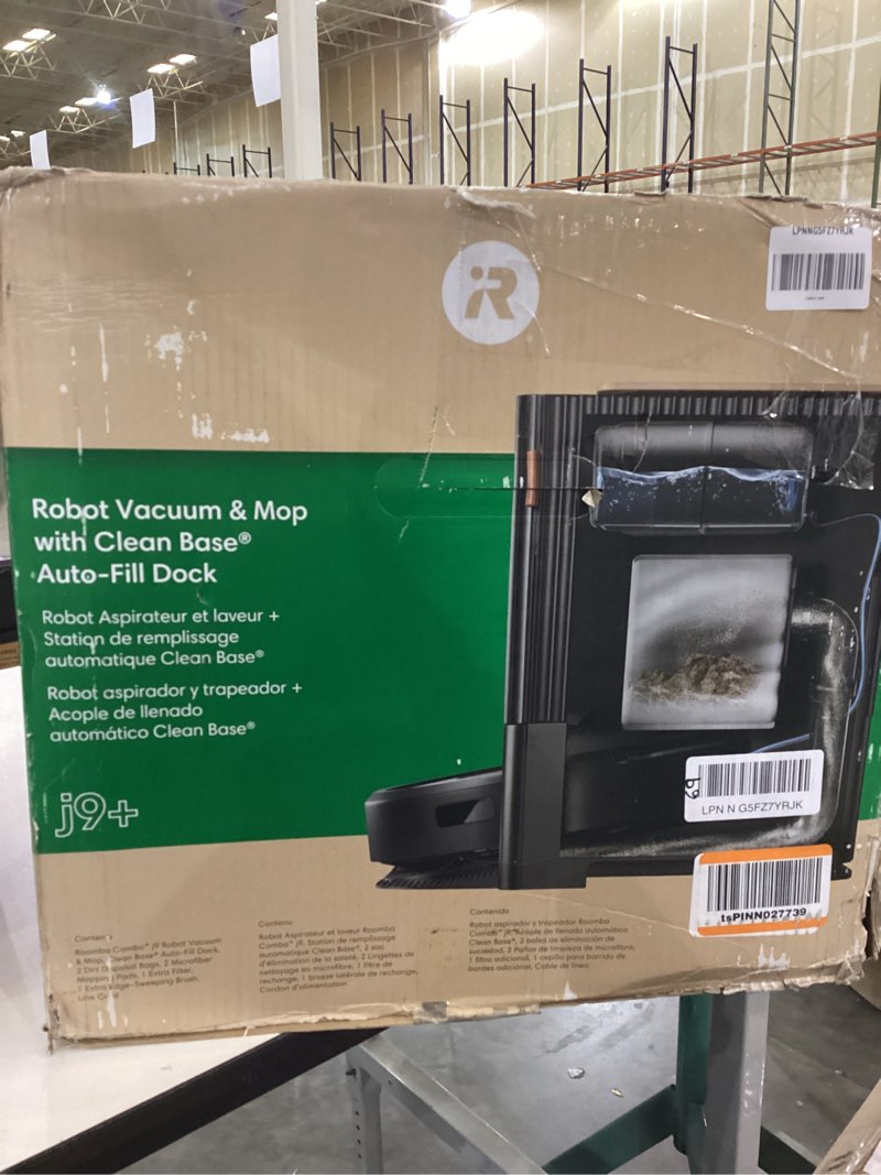 Robot Vacuum & Mop with Clean Base® •Auto-Fill Dock 