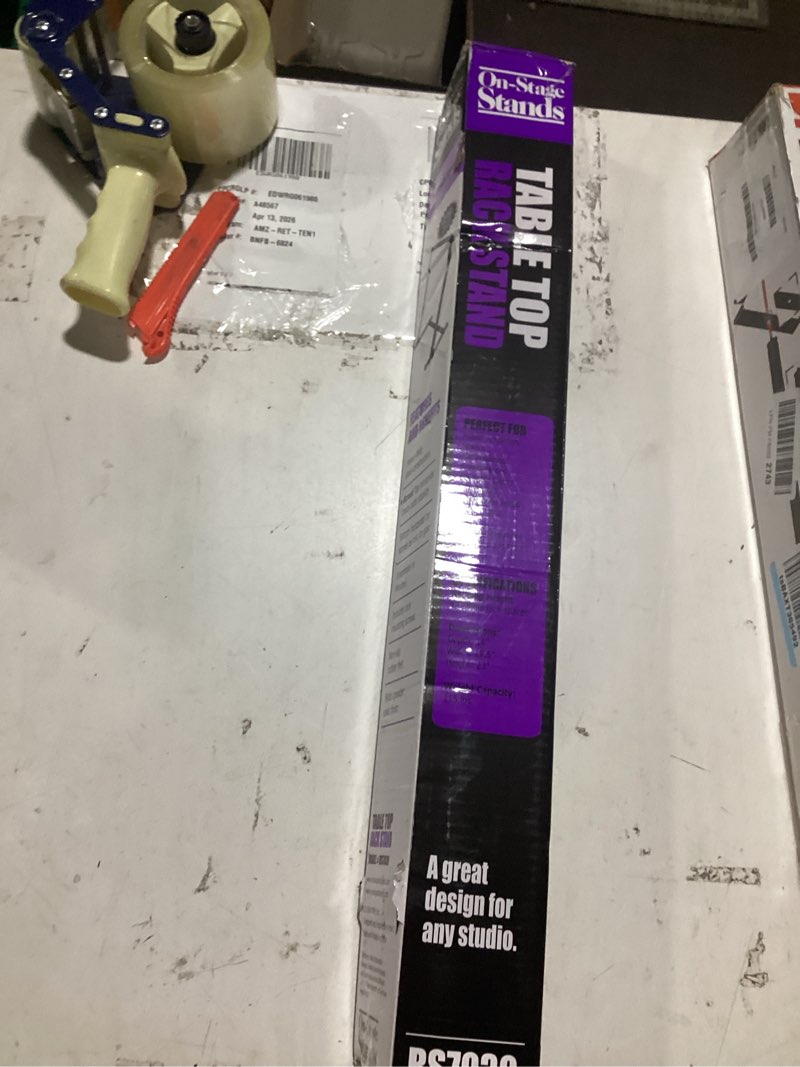 Condition photo showing Good Condition for onstage rs7030 rack stand,black