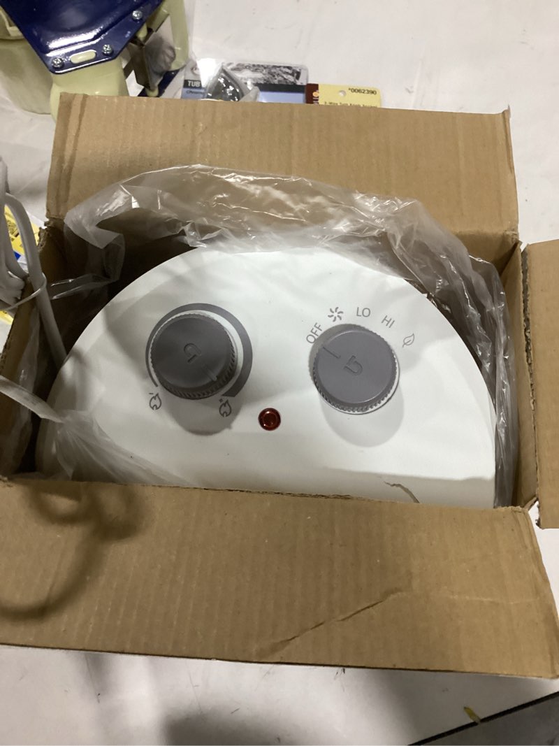 Condition photo showing As Is for  Utilitech 1500 -Watt Fan Compact personal Indoor Electric Space Heater with Thermostat