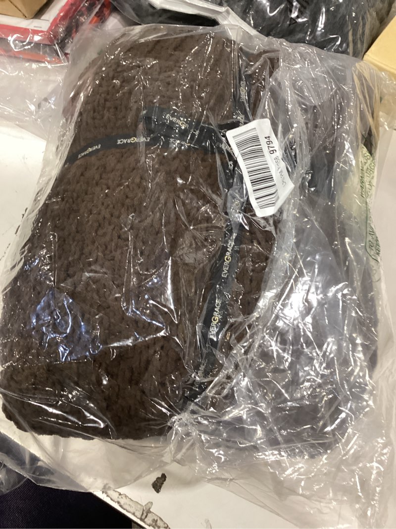Condition photo showing New/Like New for similar productevergrace soft chenille throw blanket for couch, cozy plush fuzzy decorative chenille knit throw blanket with tassels, lightweight blanket and throws for bed sofa gift home decor, dark brown 50\"x60\"