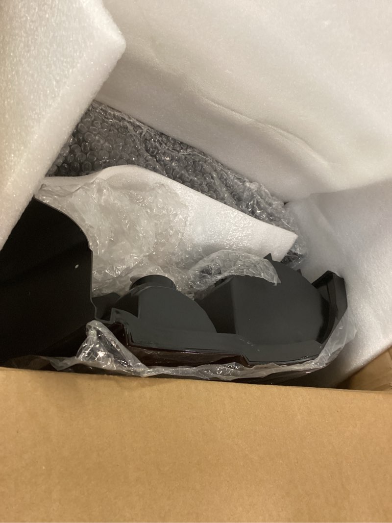 Condition photo showing New/Like New for KUAFU Pair Tail Lights Compatible with 1999-2004 Ford Mustang Replacement for 3R3Z13404AA 3R3Z13405AA FO2818109 FO2819109 Rear Brake Lamps Red Smoke Lens Left & Right