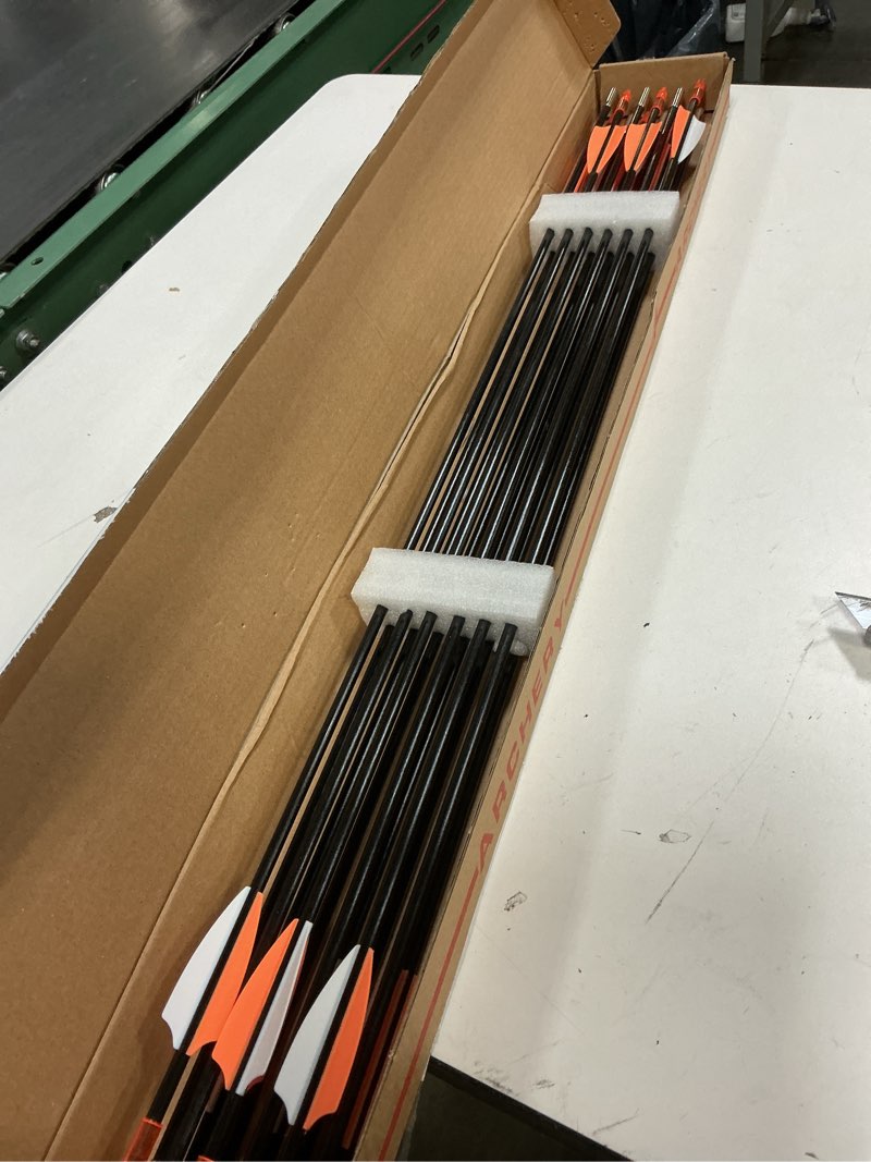 Condition photo showing Good Condition for lwano 31" training arrows-archery practice target arrows for kids youth or beginners with durable shaft on recurve bow compound bow and longbow 12pas arrows blue
