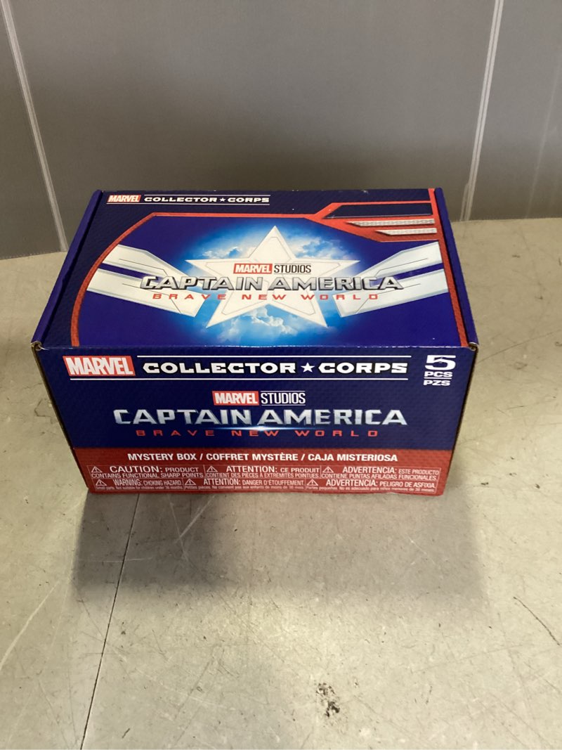 Funko Marvel Collector Corp Subscription Box: Captain America: Brave New World - M
