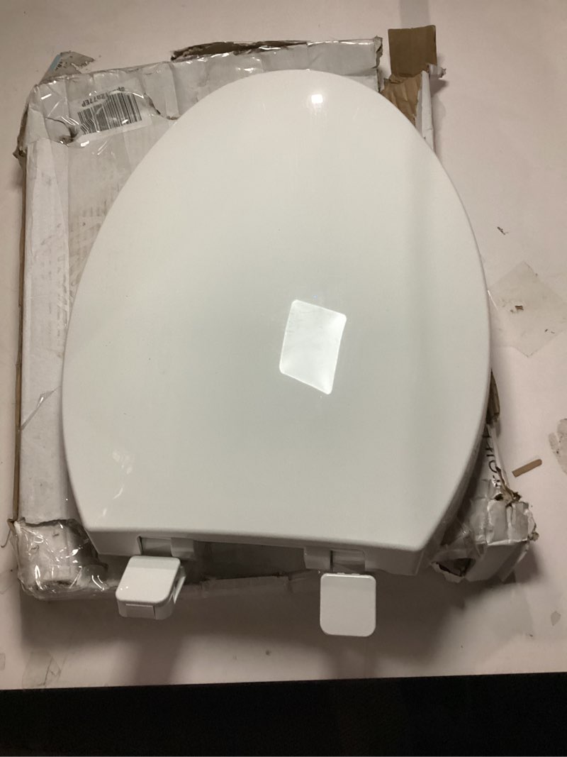 Condition photo showing Good Condition for Elongated Toilet Seat, 18.5” Soft/Slow Close Oval (Oblong) Toilet Seat for Elongated Toilets, No-Slam Quiet-Close Lid, Easy-to-Install & Clean, Durable Never-Loosen White Plastic Seat White Elongated(Oval)