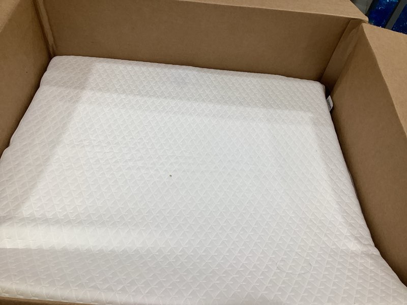 Condition photo showing Good Condition for ebung body positioner - premium memory foam wedge pillow for sleeping, sitting, snoring, heartburn relief, pregnancy, tv, reading, backrest, leg rest large: 12"