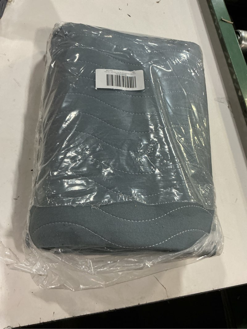 Condition photo showing Good Condition for Bed Pads Washable Waterproof for Incontinence Adults, Reusable Wetting Pad Mattress Protector Underpads Tuckable Quick Dry, Fits King Size Bed, 36" x 76", Gray Gray King 36" x 76"