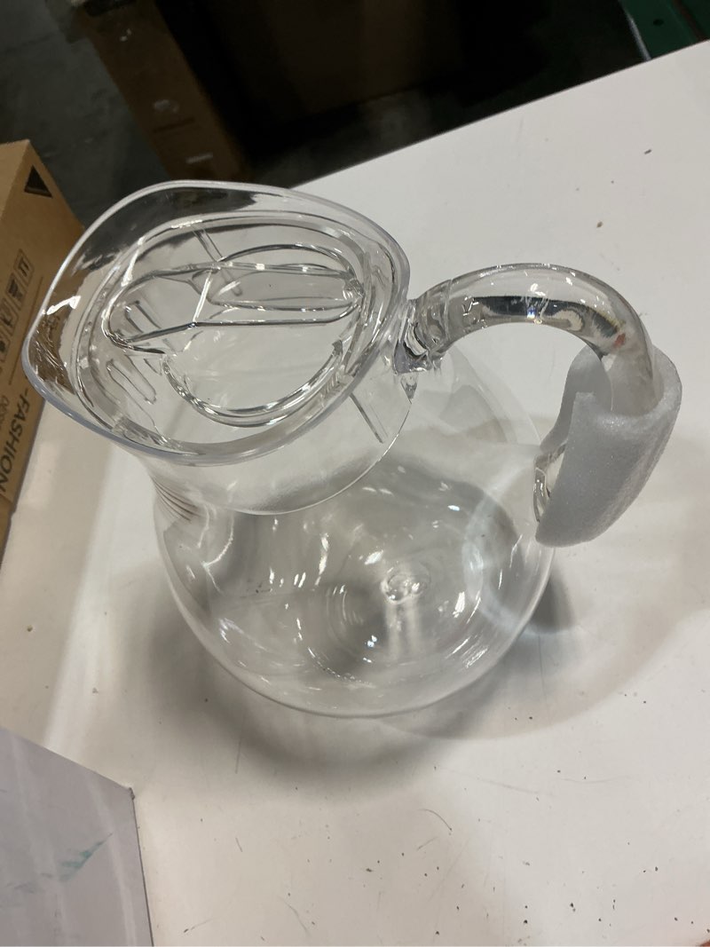Condition photo showing New/Like New for 2 quart plastic pitcher, clear water pitcher with lid, fridge jug, bpa-free, shatter-proof, great for iced tea, lemonade, juice, milk, and more (2 quart/72oz) 72 fl oz