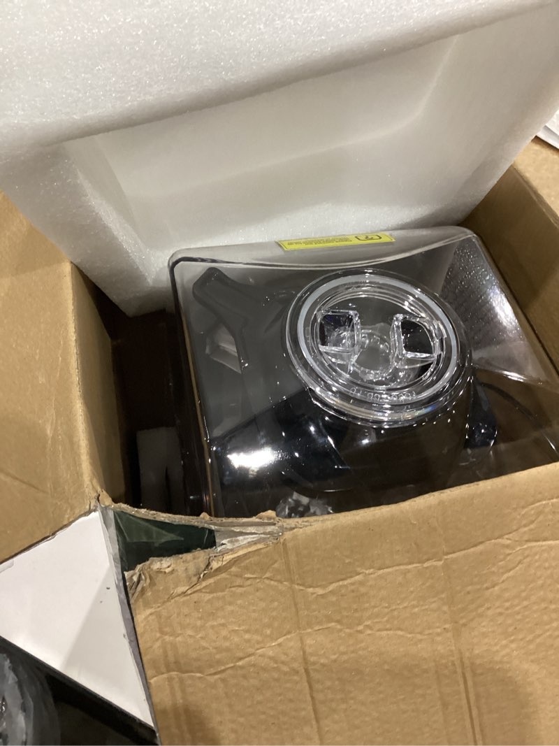 Condition photo showing Good Condition for wantjoin commercial professional blender with shield quiet sound enclosure 2200w industries strong and quiet professional-grade power, self-cleaning, silver