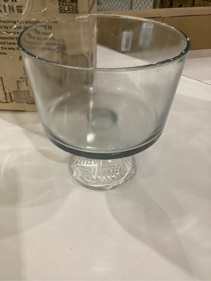 Condition photo showing As Is for anchor hocking monaco glass trifle bowl, 104 oz monaco trifle bowl