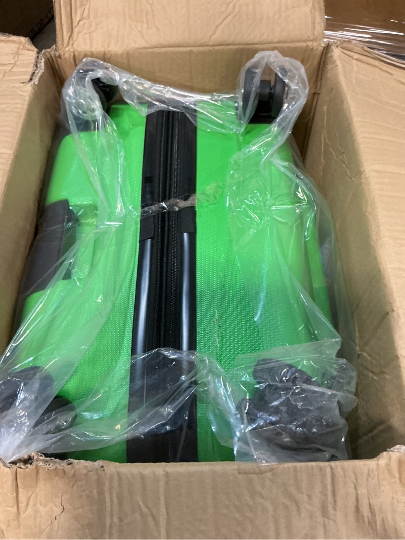 Condition photo showing New/Like New for rockland melbourne hardside expandable spinner wheel luggage, green, 2-piece set (20/28) green 2 piece (20"/28")