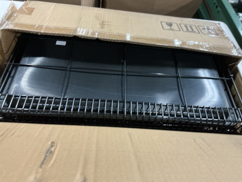 Condition photo showing Good Condition for amazon basics portable, foldable metal wire dog crate with removable tray, double door, divider panel, easy to assemble, 22 x 13 x 16 in, black 22.0"l x 13.0"w x 16.0"h double door w/ divider