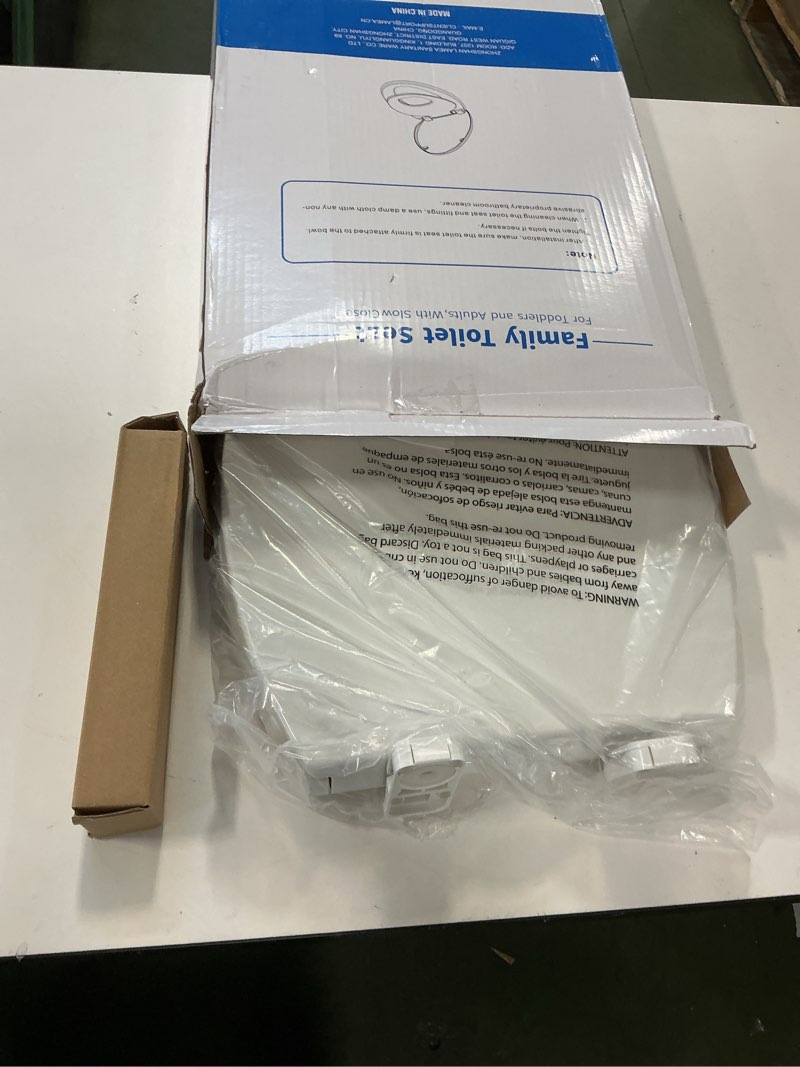 Condition photo showing Good Condition for Elongated Toilet Seat with Slow Close Seat, Easy Clean, Suitable Standard Elongated or Oval Toilet with Thickened Plastic Lid, Plastic, White Elongated Without Lights