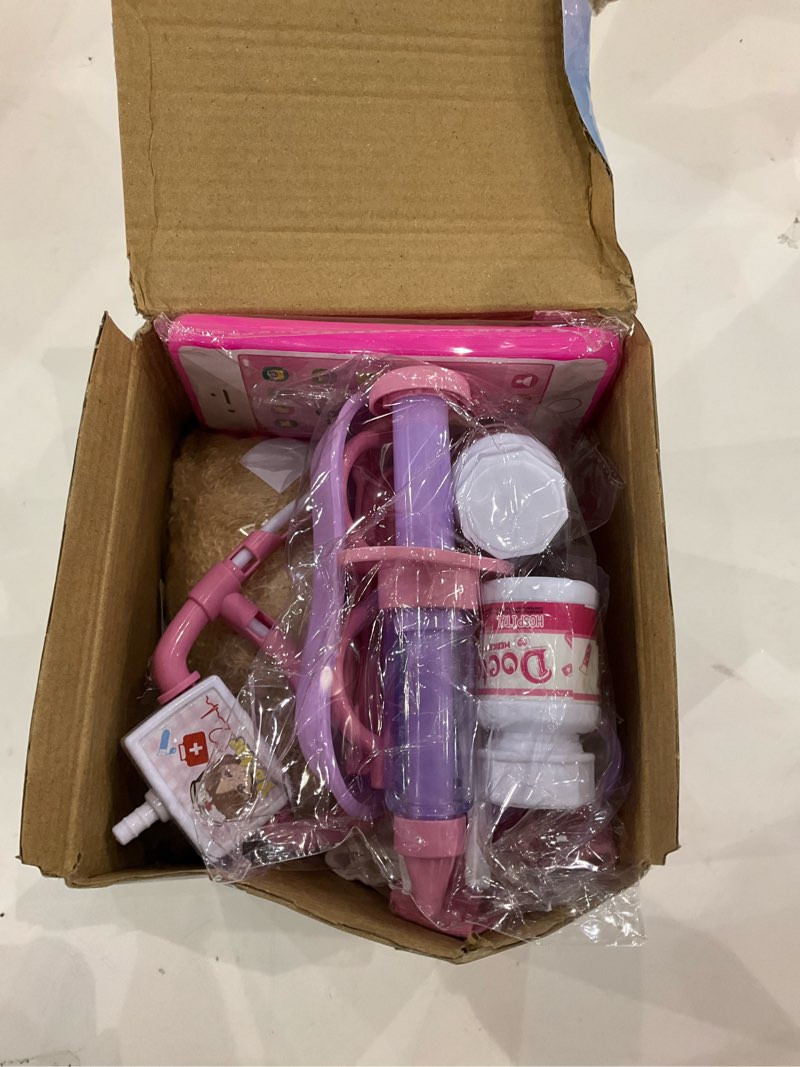 Condition photo showing New/Like New for Meland Toy Doctor Kit for Girls, Pretend Play Toy Doctor Set with Dog , Carrying Bag, Stethoscope & Dress Up Costume Gift for Kids Toddlers Ages 3 4 5 6 Year Old for Role Play Pink with Doll