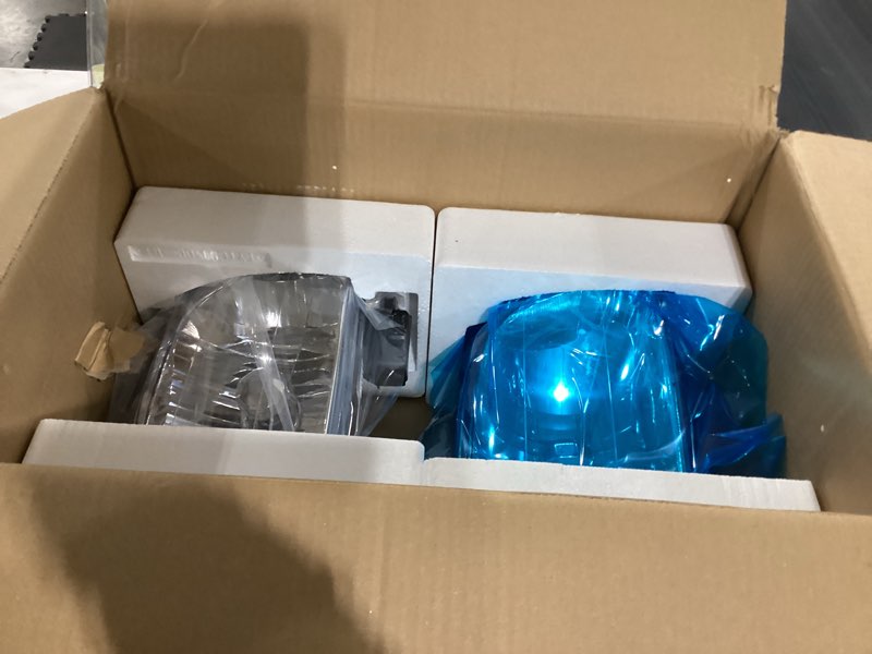 Condition photo showing Good Condition for for 2001 2002 2003 2004 toyota tacoma headlights assembly replacement for 01-04 tacoma headlight+corner parking signal lights+bumper light polished chrome | with high & low beam bulbs oe replacement