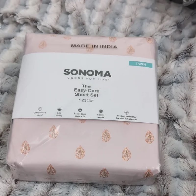 Sonoma Twin Bedding Set in Soft Pink Full 4- pcs