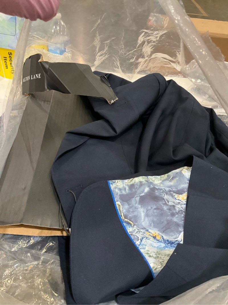 Condition photo showing Good Condition for Alton Lane Mercantile Jacket Tailored Fit - Premium Quality Suit Jacket for Men, Stylish and Elegant Formal Suit for Men 38 Short Navy