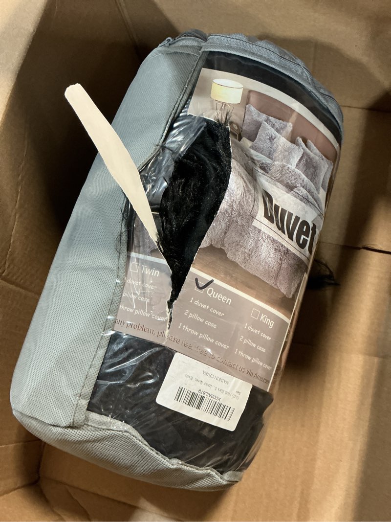 Condition photo showing As Is for Fluffy Plush Black Duvet Cover Set, Luxury Ultra Soft Velvet Fuzzy Comforter Cover Bed Sets 4Pcs(1 Faux Fur Duvet Cover + 2 Pillow Cases + 1 Pillow Cover) Zipper Closure (Queen, Black) Black Queen