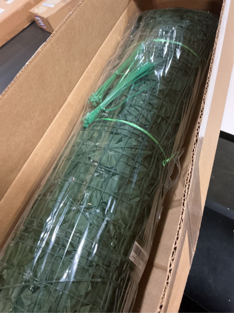 Condition photo showing Good Condition for dearhouse artificial ivy privacy fence - 197x68.9inch artificial hedges fence and faux ivy leaf fence decoration for outdoor indoor garden decor 197x68.9nch